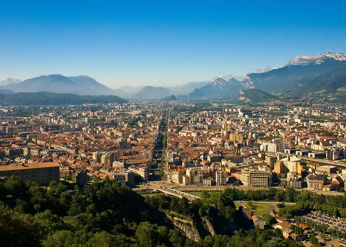 De L'europe Hyper-centre Grenoble